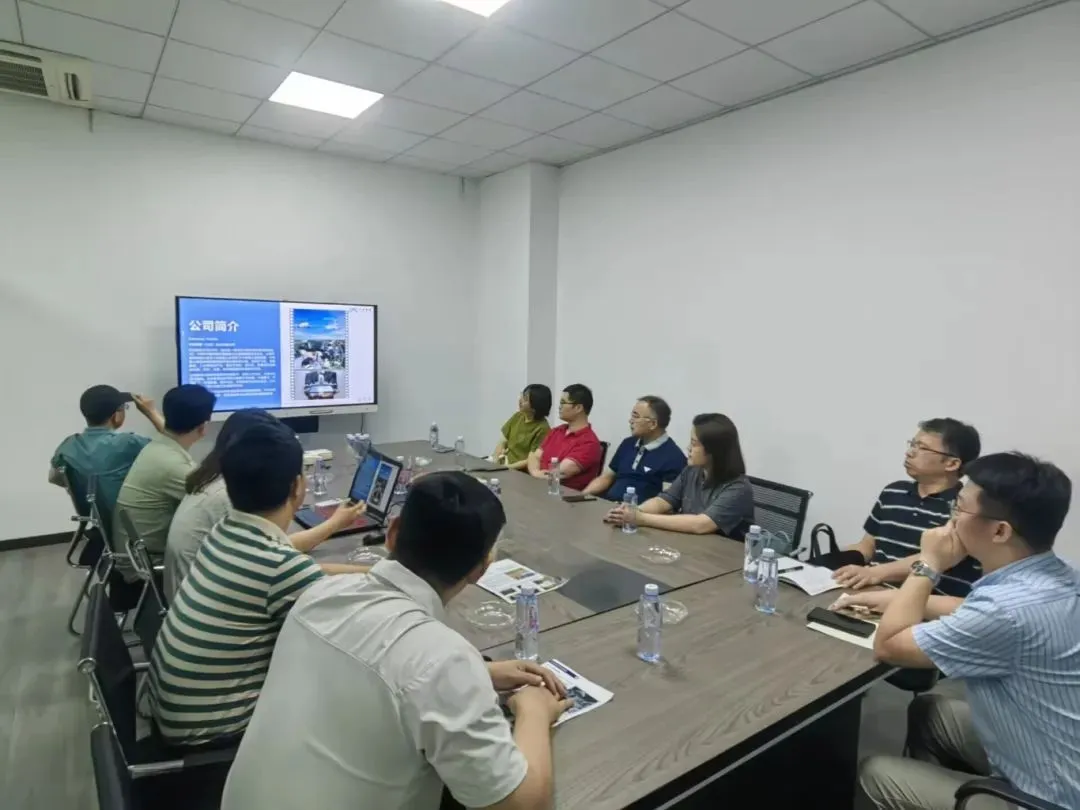 走近科技前沿，共写教育新篇——常州刘国钧高等职业技术学校与我司共探数字化教学资源建设新路径